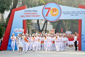 Gần 3.000 người tham gia chương trình 'Hành khúc học sinh Thủ đô'