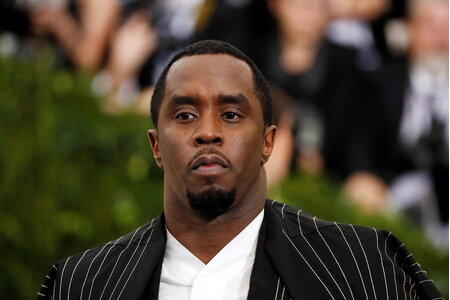 "Ông trùm" Diddy bị tố thao túng các nhân chứng