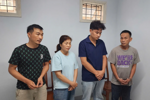 Khởi tố, bắt giam 4 kẻ giả danh công an rồi cướp tài sản