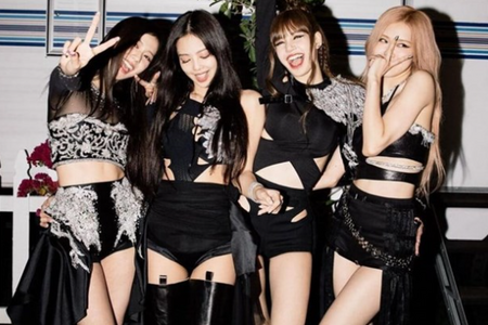 Jennie, Rosé, Jisoo, Lisa và Blackpink trở lại