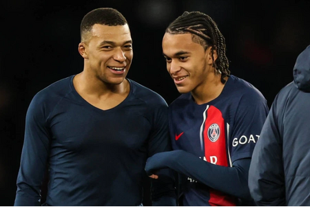 Ethan Mbappe chính thức nghỉ thi đấu hết mùa