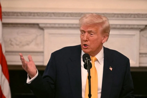 Ông Trump tuyên bố rắn 'Nga sẽ phải từ bỏ toàn bộ Ukraine'