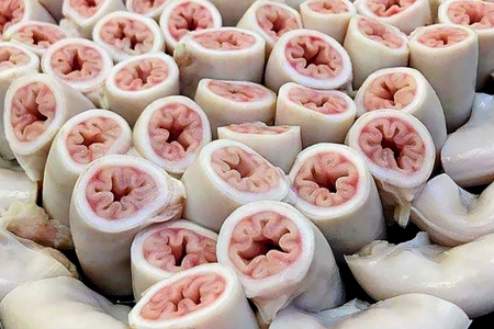 Nhiều cơ sở bán lòng se điếu tại TPHCM bị kiểm tra