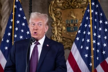 Ông Trump kêu gọi ngừng bắn vô điều kiện ở Ukraine, ông Zelensky tuyên bố sẵn sàng ngừng bắn ngay lập tức