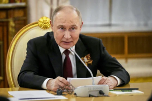 Chiến thắng bất ngờ của ông Putin dù chưa đàm phán