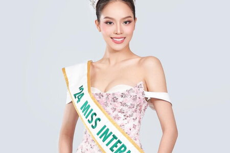 Vượt mặt dàn mỹ nhân đình đám quốc tế, Thanh Thủy lọt top 10 'Nhan sắc vượt thời gian'