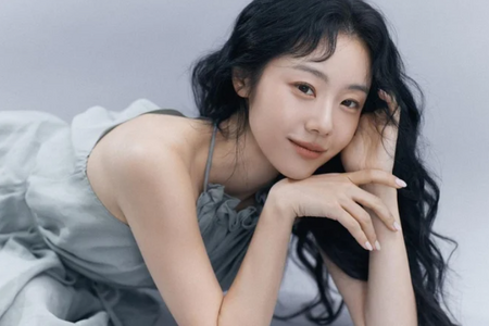 Mỹ nhân "Khi hoa trà nở" sinh con đầu lòng
