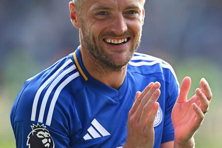 Chia tay Leicester sau 13 năm, Vardy sắp có bến đỗ bất ngờ