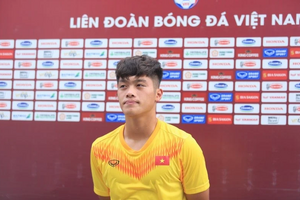 Tiền đạo U23 Việt Nam rời Ninh Bình, trở lại Hoàng Anh Gia Lai