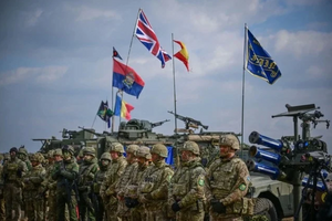 Ukraine đã dạy NATO cách chiến đấu, mắt xích yếu nhất đang biến thành pháo đài tỷ đô