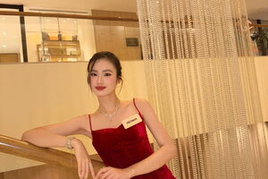 Hoa hậu Ý Nhi liên tục trượt các giải thưởng phụ tại Miss World