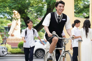 Sự tử tế của Hieuthuhai gây tranh cãi