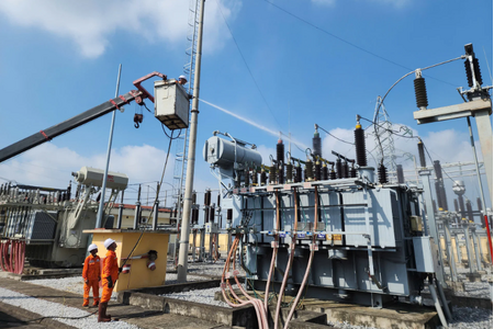 EVNNPC kêu gọi khách hàng tiếp tục tiết kiệm điện giữa đợt nắng nóng gay gắt