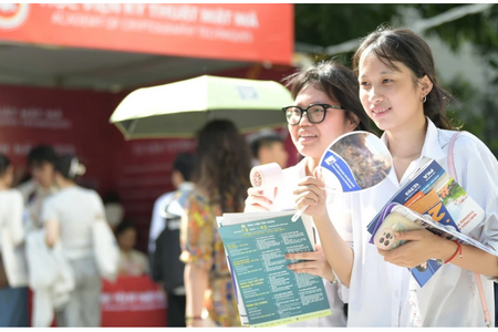 Điểm ưu tiên tuyển sinh đại học: Không bị ảnh hưởng bởi sáp nhập