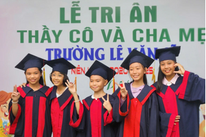Phụ huynh sập bẫy lừa đảo: Con trẻ 'mất trắng' mùa hè