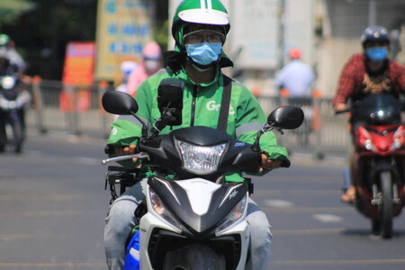 Ứng dụng gọi xe công nghệ: Người Việt ngày càng ưa chuộng