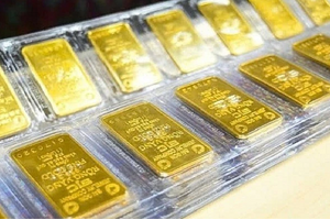Giá vàng ngày đầu tuần 16/6 trong nước ổn định ở mức cao, thế giới đi ngang