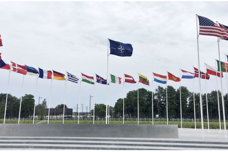 Thời buồn của NATO