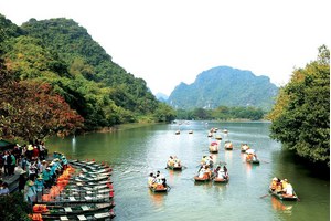Du lịch Ninh Bình thắng lớn trong 6 tháng đầu năm 2025