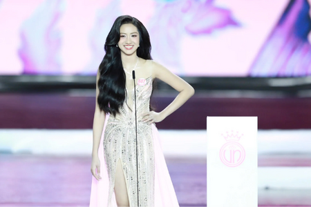 Tân Hoa hậu Hà Trúc Linh: Không cố gắng trở thành ai đó, dám sống đúng với con người thật của mình