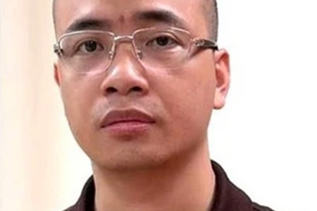 Phong toả tài sản Phó Tổng Giám đốc Công ty Cổ phần Z Holding