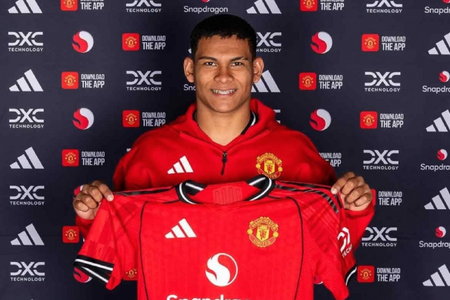 Man United chiêu mộ tài năng 18 tuổi