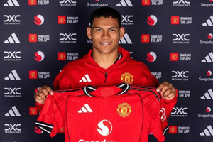 Man United chiêu mộ tài năng 18 tuổi