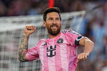 Huyền thoại Ronaldo ca ngợi Messi