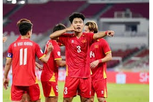 HLV Kim Sang Sik chỉ ra điểm yếu của U23 Việt Nam