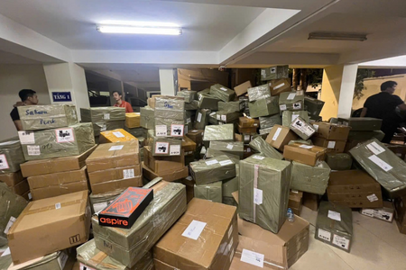 Triệt phá đường dây kinh doanh 127.000 sản phẩm thuốc lá điện tử