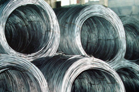 Giá thép quay đầu tăng giữa căng thẳng thương mại Mỹ - Trung