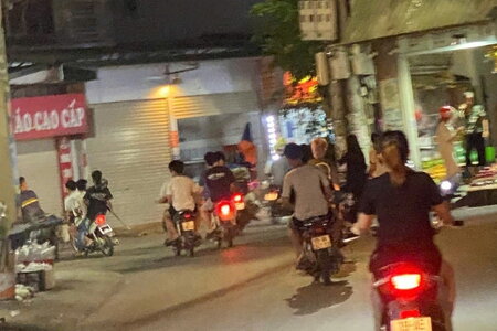 Hà Nội xác minh nhóm học sinh gây náo loạn trong đêm