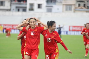 Hạ đẹp Thái Lan, tuyển nữ Việt Nam đoạt hạng 3 AFF Cup 2025