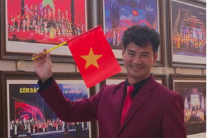 Cục trưởng, Nghệ sĩ Nhân dân Xuân Bắc nghẹn ngào không nói thành lời trước giờ hợp luyện