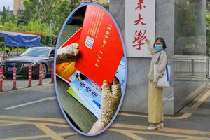 Người phụ nữ 50 tuổi đỗ cao học ngành luật từ đống sách cũ của con trai