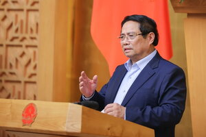 Thủ tướng “lệnh” siết tín dụng đầu cơ, khẩn trương xây dựng trung tâm tài chính quốc tế trước 15/9