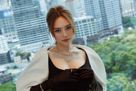 Phía Ninh Dương Lan Ngọc nói gì về thông tin có biệt thự 70 tỷ đồng?
