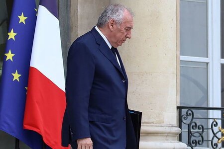 Chính phủ Pháp của Tổng thống Macron sụp đổ và đây là lý do tại sao Ukraine nên lo lắng