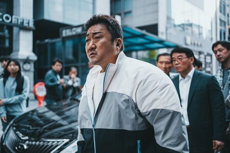 "Ông hoàng phòng vé" Hàn Quốc thất bại với “Twelve” dù quy tụ dàn sao hạng A