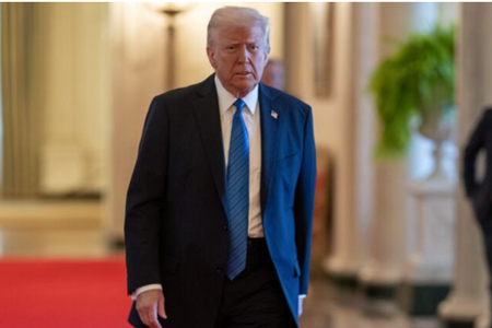 Tổng thống Trump cáo buộc Nga kéo dài chiến tranh Ukraine, chỉ trích sự thù địch giữa lãnh đạo các bên