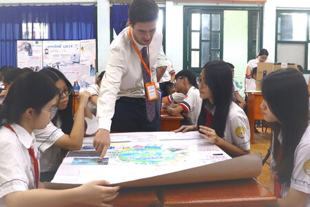 Hạn chế học thứ Bảy: Giảm áp lực cho học sinh