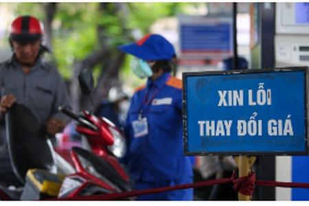 Giá xăng dầu hôm nay 17/9: Tăng nhanh bất thường