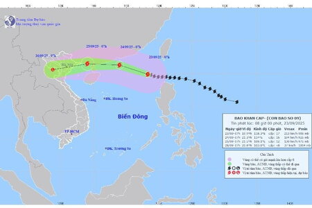 Siêu bão Ragasa mạnh cấp 17, mỗi giờ đi được khoảng 20km và tiếp tục mạnh lên
