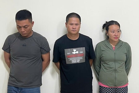 Bắt 3 đối tượng xả trộm gần 50m3 chất thải bể phốt xuống sông Tô Lịch, Hà Nội