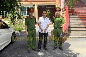 Chủ shop online doanh thu 24 tỷ đồng bị khởi tố về tội 'Trốn thuế'