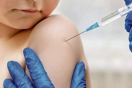 TPHCM: Rà soát 100% trẻ nhập học, tiêm bù vaccine cho trẻ chưa đủ mũi