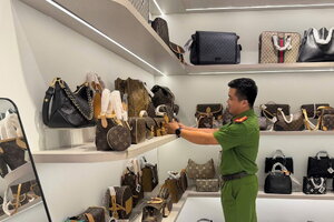 Kiểm tra hàng loạt cửa hàng ở trung tâm Đà Nẵng, thu giữ hơn 1.000 sản phẩm hàng nghi giả trị giá trên 1 tỷ đồng