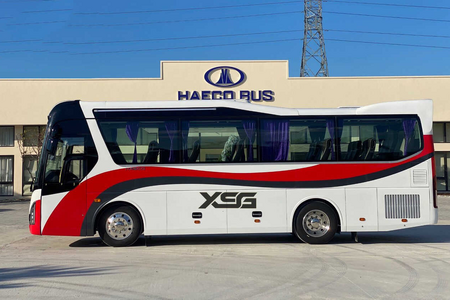 Di chuyển nhóm dễ dàng với dịch vụ thuê xe 35 chỗ tại TPHCM từ Xesaigon.vn