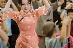DJ Ngân 98: Từ Á hậu doanh nhân đến “hot girl thị phi” sở hữu khối tài sản khủng