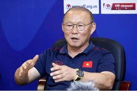 ‘HLV Park Hang Seo sẽ nâng tầm bóng đá Indonesia’